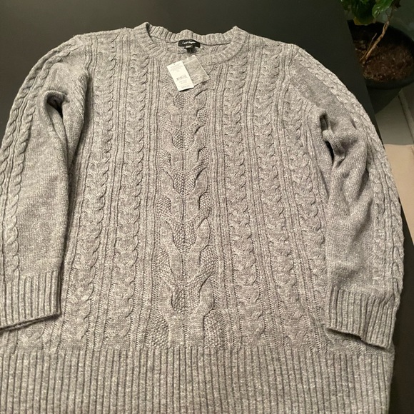 Lord & Taylor Sweaters - Lord & Taylor Heather Gray Cable Knit Sweater XL